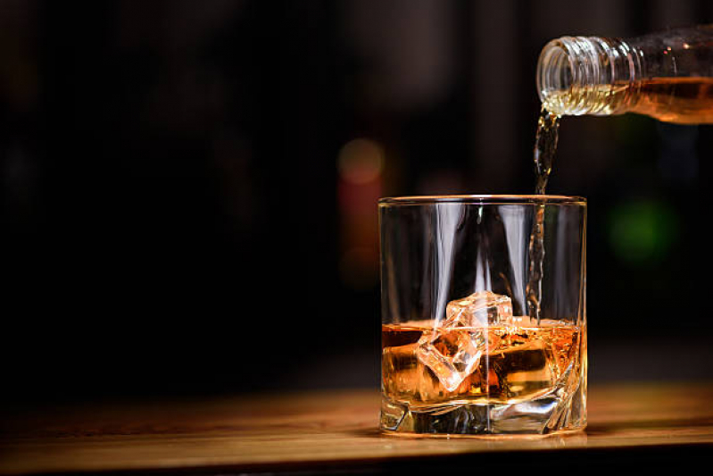 Onde Fazer Tratamento de Alcoolismo Santo Amaro - Tratamento para Pessoas Alcoólatras Cotia